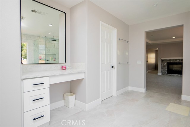 1846 W Ash Street, San Bernardino CA: https://media.crmls.org/medias/5b42cf08-610d-4a7f-97d1-b34148609f16.jpg