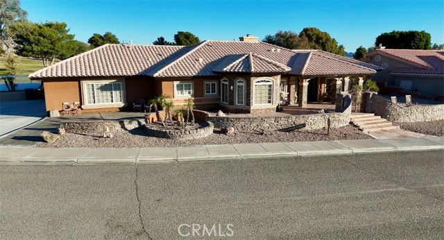 2281 Dekens Court, Blythe CA: https://media.crmls.org/medias/5b44242d-0dde-41f0-823e-0a6cd2eb8177.jpg