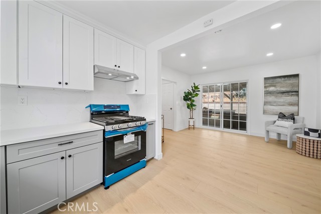 Detail Gallery Image 9 of 26 For 2035 Las Colinas Ave, Los Angeles,  CA 90041 - 4 Beds | 2 Baths