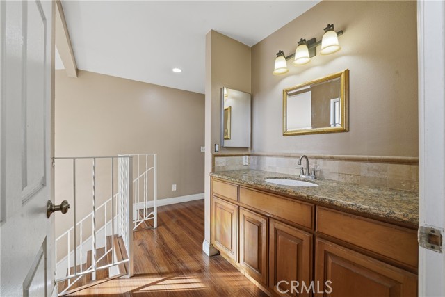 Detail Gallery Image 19 of 41 For 4505 Santa Ana #C,  Cudahy,  CA 90201 - 3 Beds | 3 Baths