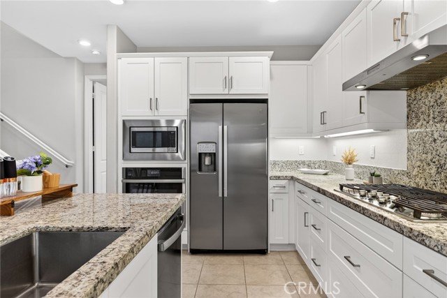 Detail Gallery Image 11 of 36 For 20506 Galloway Dr, Saugus,  CA 91350 - 3 Beds | 3 Baths