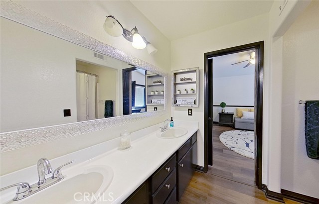 Detail Gallery Image 37 of 41 For 2680 Flora Spiegel Way, Corona,  CA 92881 - 5 Beds | 6/1 Baths