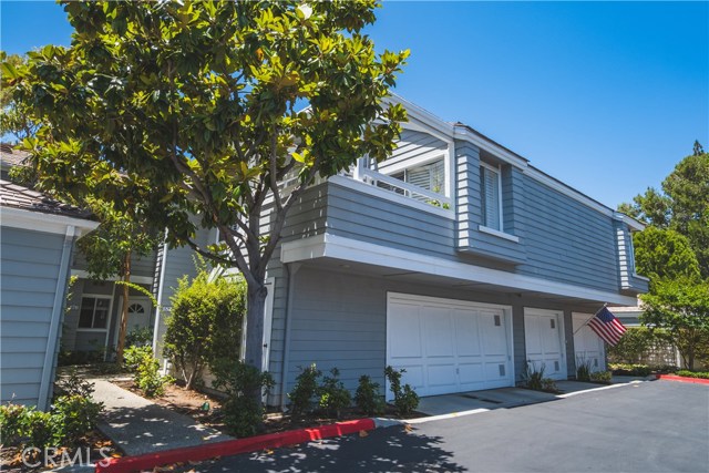 182 Westport, Newport Beach CA: https://media.crmls.org/medias/5b453877-af56-4517-8a59-5f040cb0f45f.jpg