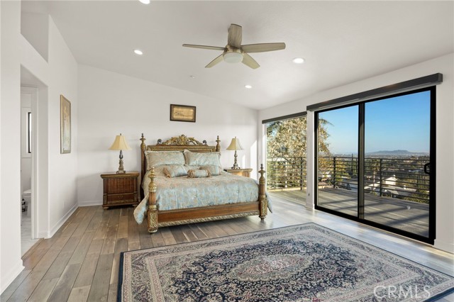 Detail Gallery Image 25 of 48 For 17764 Sidwell St, Granada Hills,  CA 91344 - 4 Beds | 4 Baths