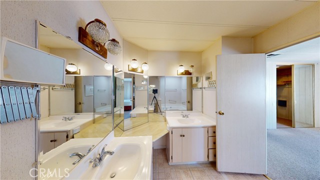 Detail Gallery Image 28 of 42 For 6741 Lincoln Ave #76,  Buena Park,  CA 90620 - 2 Beds | 2 Baths