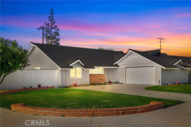 Detail Gallery Image 1 of 38 For 18471 Minuet Lane, Anaheim,  CA 92807 - 4 Beds | 2 Baths