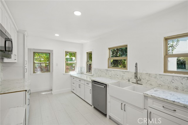 Detail Gallery Image 15 of 39 For 858 N Mentor Ave, Pasadena,  CA 91104 - 2 Beds | 1 Baths