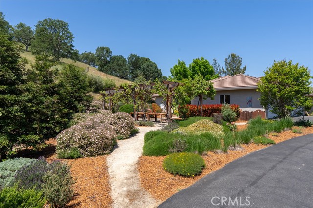 Detail Gallery Image 3 of 49 For 9539 Carmel Rd, Atascadero,  CA 93422 - 4 Beds | 3 Baths