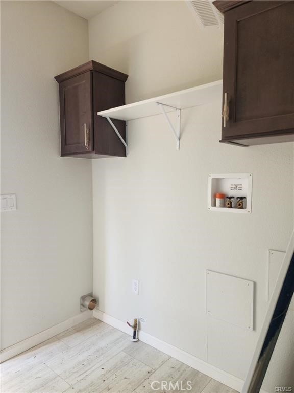 33031 Catlin Ave, Hemet CA: https://media.crmls.org/medias/5b48d782-7437-4c5a-a8d0-88f02773dae1.jpg