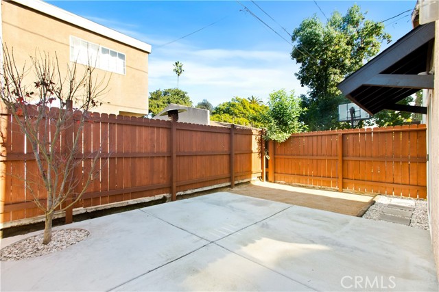 Detail Gallery Image 20 of 30 For 207 E Morningside St, Long Beach,  CA 90805 - 3 Beds | 1/1 Baths