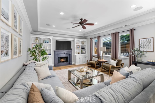 2210 Robinson Street, Redondo Beach, California 90278, 5 Bedrooms Bedrooms, ,4 BathroomsBathrooms,Residential,Sold,Robinson Street,SB22055222
