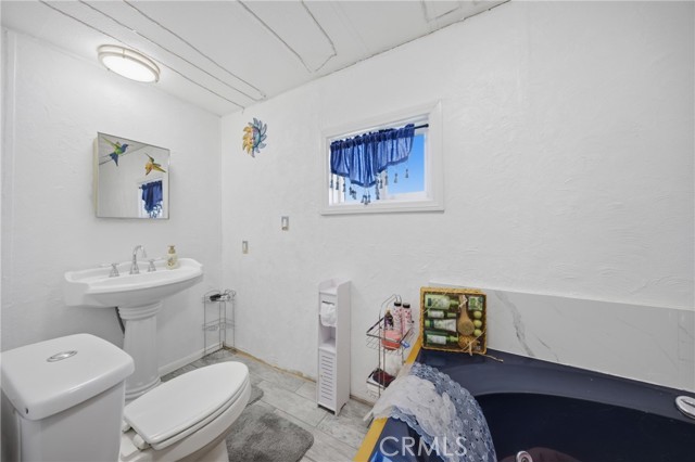 Detail Gallery Image 16 of 31 For 1255 Amethyst #18,  Mentone,  CA 92359 - 2 Beds | 2 Baths