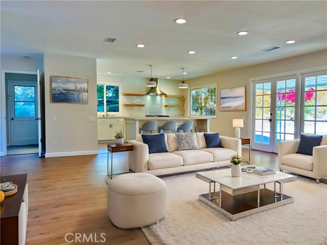 Detail Gallery Image 6 of 48 For 7063 Middlesbury Ridge Cir, West Hills,  CA 91307 - 3 Beds | 2/1 Baths