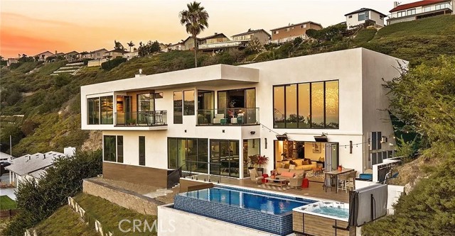 Detail Gallery Image 36 of 41 For 606 E Avenida San Juan, San Clemente,  CA 92672 - 4 Beds | 4/1 Baths