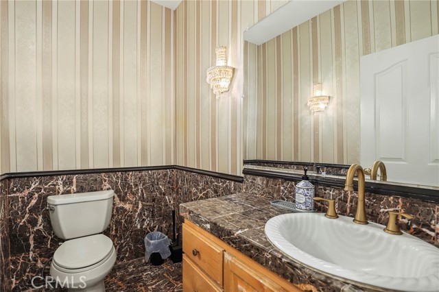 Detail Gallery Image 41 of 59 For 14659 Valley Vista, Sherman Oaks,  CA 91403 - 5 Beds | 4/1 Baths