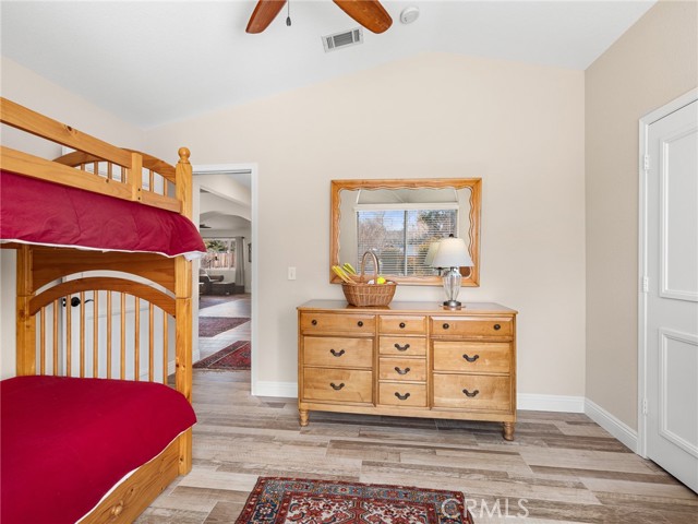 Detail Gallery Image 39 of 62 For 19544 Oneida, Apple Valley,  CA 92307 - 4 Beds | 3 Baths