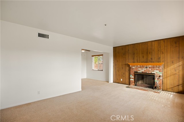Detail Gallery Image 11 of 23 For 924 W E, Ontario,  CA 91762 - 3 Beds | 1/1 Baths