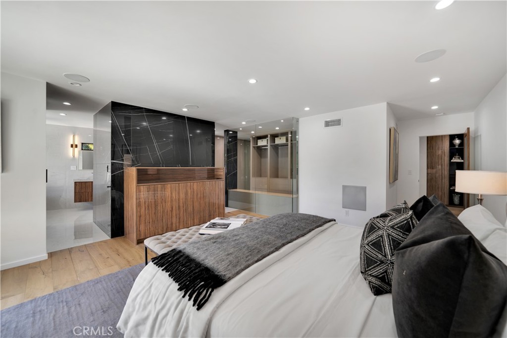 35. 2743 Laurel Canyon Boulevard Los Angeles, CA 90046