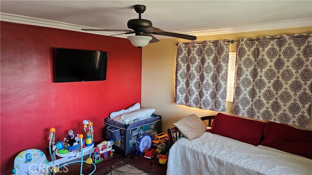 Detail Gallery Image 24 of 45 For 3930 Ironwood St, San Bernardino,  CA 92404 - 3 Beds | 2/1 Baths