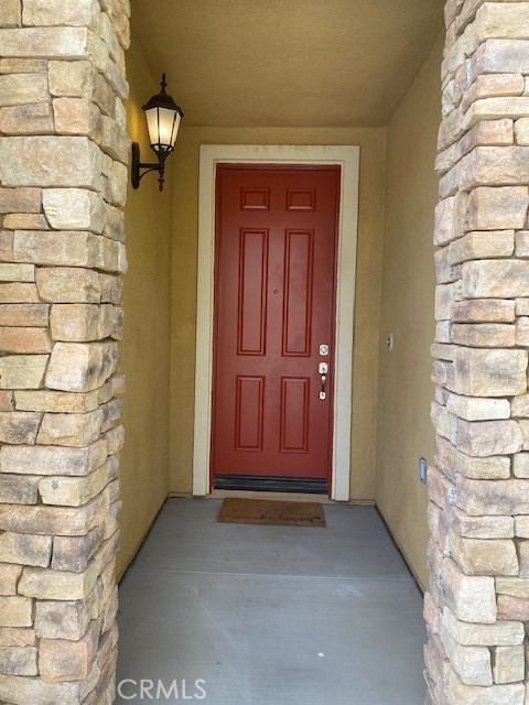 Detail Gallery Image 2 of 20 For 15052 Mateo Prado, Victorville,  CA 92394 - 2 Beds | 2 Baths