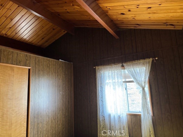 667 Pyramid, Crestline, CA 92325