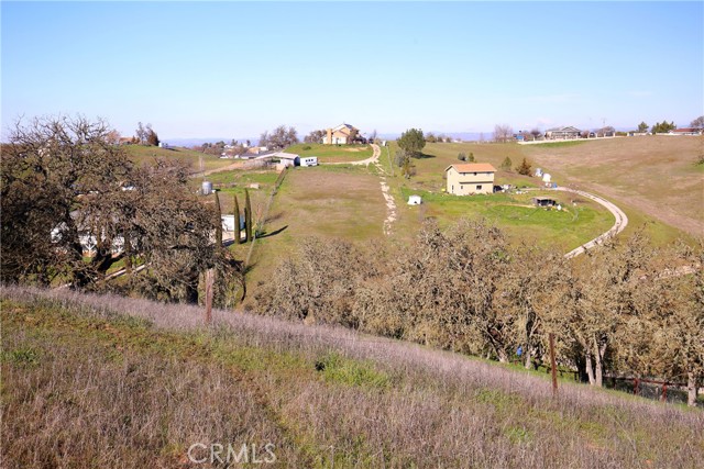 5385 Morning Star Place, Paso Robles CA: https://media.crmls.org/medias/5b503580-1dfe-4021-a052-6bea19e5ba06.jpg
