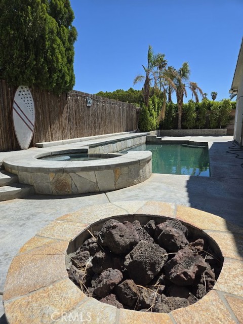 Detail Gallery Image 2 of 12 For 67270 Peineta Rd, Cathedral City,  CA 92234 - 4 Beds | 3 Baths
