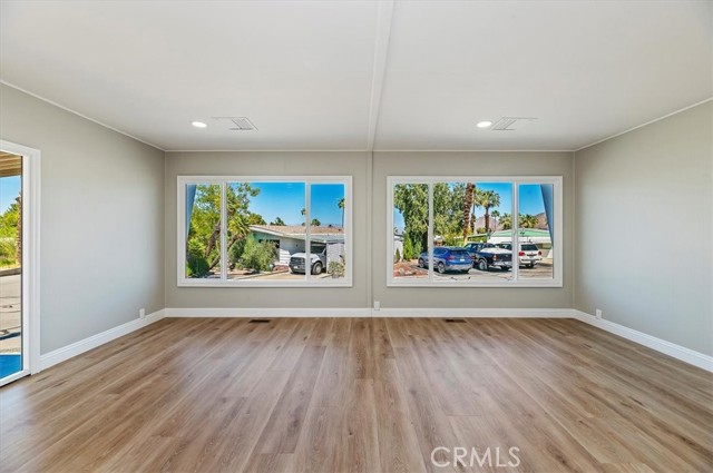 Detail Gallery Image 11 of 32 For 31 Circle a Dr, Palm Desert,  CA 92260 - 2 Beds | 2 Baths