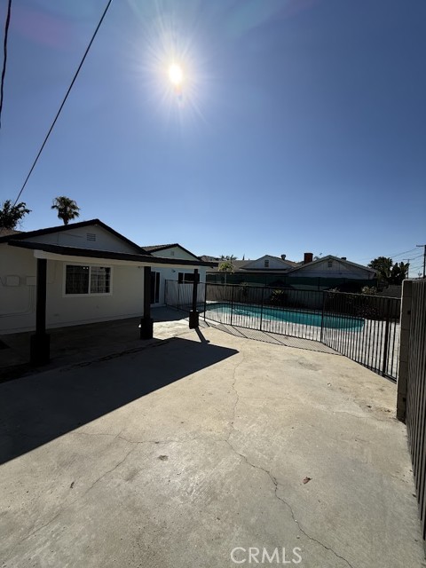 9762 Stanwin Avenue, Arleta CA: https://media.crmls.org/medias/5b51d058-062f-4d3e-a422-acbd93accc5c.jpg