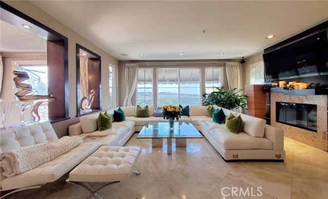 Detail Gallery Image 12 of 63 For 34 Sunset Cove, Newport Coast,  CA 92657 - 3 Beds | 3/1 Baths
