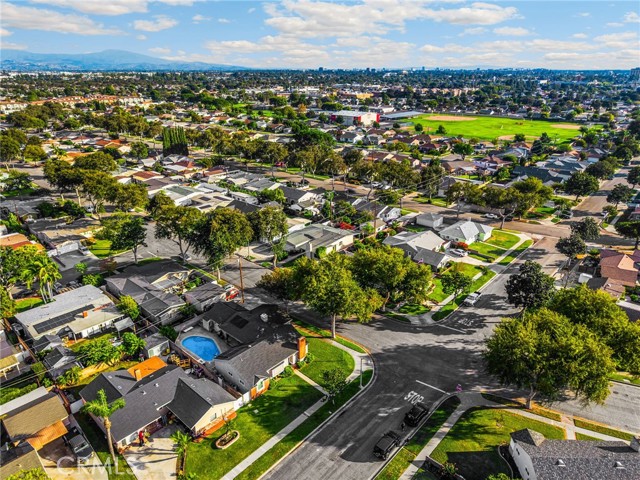 Detail Gallery Image 40 of 40 For 618 S Lee, Fullerton,  CA 92833 - 3 Beds | 2 Baths