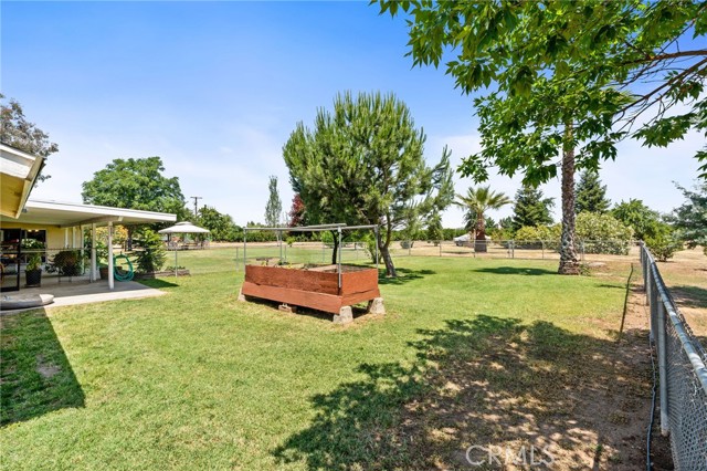Detail Gallery Image 32 of 41 For 3298 N Zediker Ave, Sanger,  CA 93657 - 3 Beds | 2 Baths