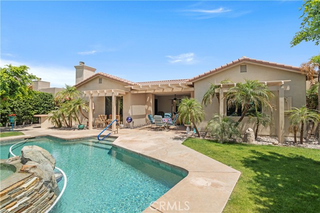 79 Sedona Court, Palm Desert CA: https://media.crmls.org/medias/5b53d540-2bfd-4656-b8d0-7855db3a6115.jpg