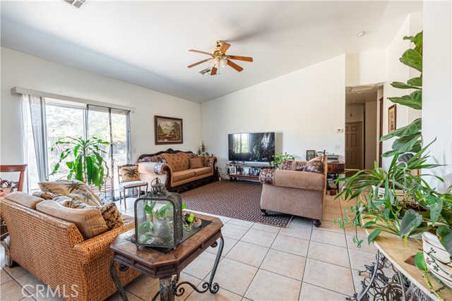 Detail Gallery Image 13 of 31 For 956 Brazil Ave, Thermal,  CA 92274 - 3 Beds | 2 Baths