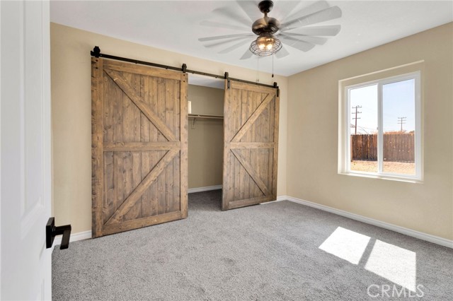 29246 Radio Rd, Barstow CA: https://media.crmls.org/medias/5b5538cc-690c-432c-bbcf-0b02cf16fe78.jpg