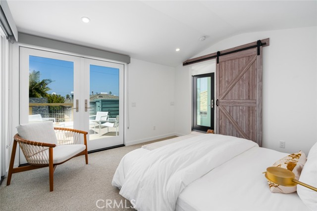 619 1/2 marguerite, Corona del Mar CA: https://media.crmls.org/medias/5b557cc8-7103-49ce-85cf-5694475f024d.jpg