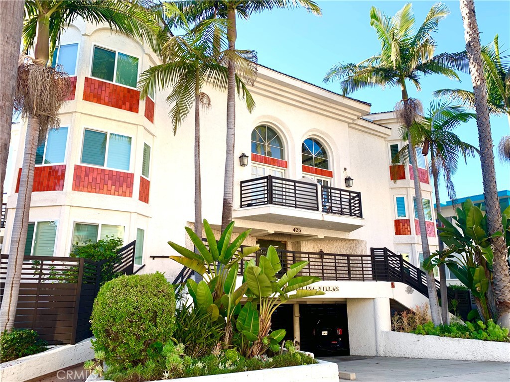 425 S Catalina Avenue #4