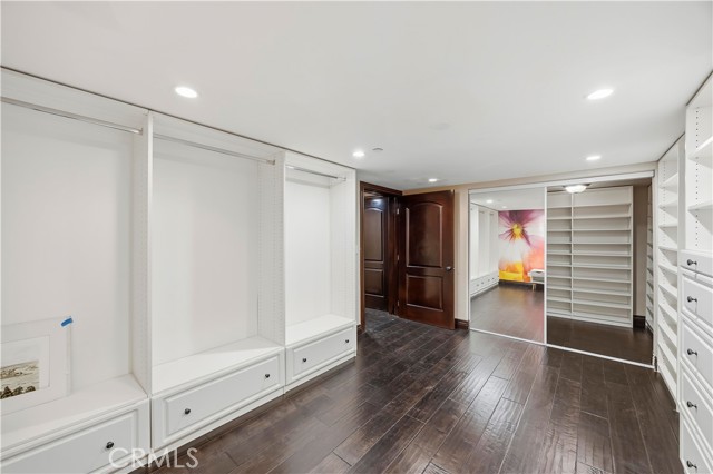 Image 17 of 36 For 2030 Hanscom Drive