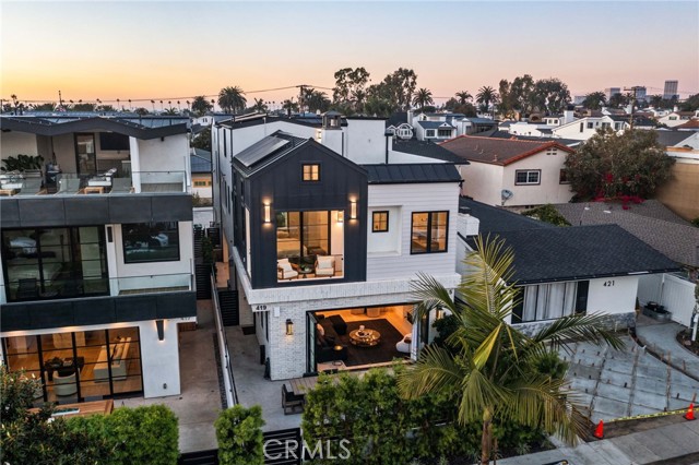 Detail Gallery Image 26 of 31 For 419 Narcissus Ave, Corona Del Mar,  CA 92625 - 3 Beds | 3/1 Baths