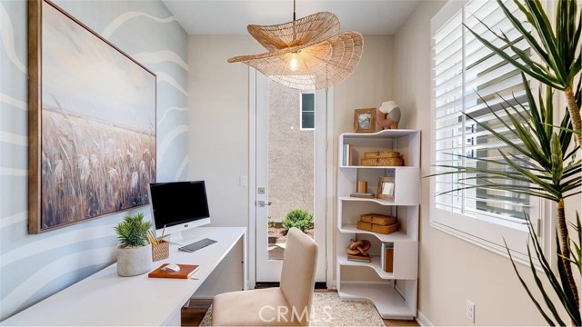 2575 E Lincoln Paseo, Ontario CA: https://media.crmls.org/medias/5b57745f-da56-402b-bd19-f61b337fba27.jpg