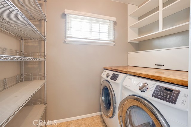 Detail Gallery Image 17 of 35 For 1906 Amber Ln, Burbank,  CA 91504 - 3 Beds | 1 Baths
