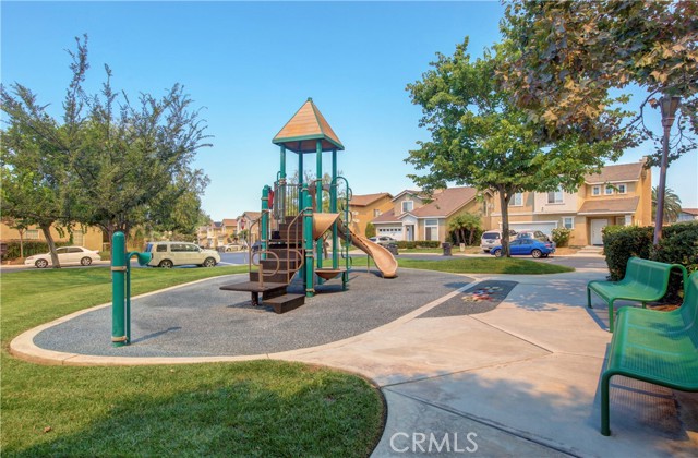 Detail Gallery Image 27 of 27 For 1472 Goldeneagle Dr, Corona,  CA 92879 - 4 Beds | 2/1 Baths