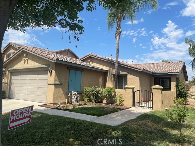 Detail Gallery Image 1 of 14 For 29180 Ocotillo Dr., Lake Elsinore,  CA 92530 - 3 Beds | 2 Baths