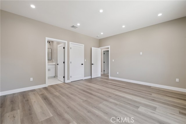 Detail Gallery Image 15 of 23 For 9754 Laramie Ave, Chatsworth,  CA 91311 - 3 Beds | 2 Baths