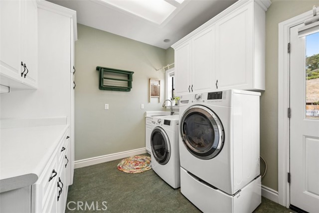 1685 Corbett Highlands Place, Arroyo Grande CA: https://media.crmls.org/medias/5b595f91-41fb-4b97-ba72-204ceb933886.jpg