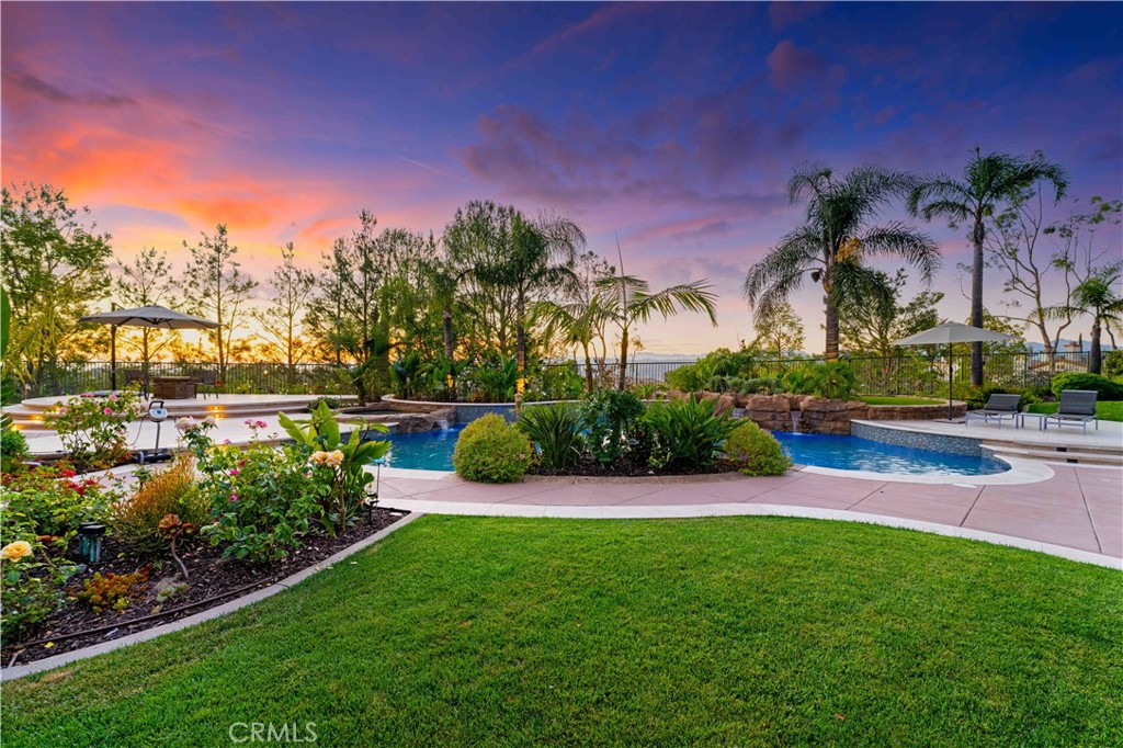 MLS #OC25151430 img 1