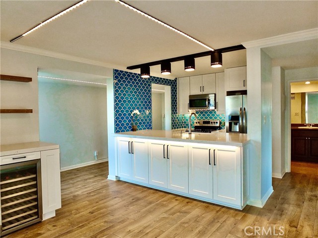 Detail Gallery Image 17 of 29 For 2601 E Ocean Bld #407,  Long Beach,  CA 90803 - 2 Beds | 2 Baths