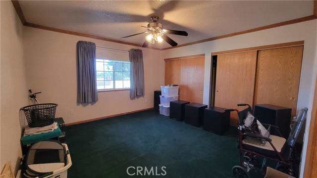 Detail Gallery Image 16 of 57 For 8756 Oakwood Ave, Hesperia,  CA 92345 - 7 Beds | 6 Baths