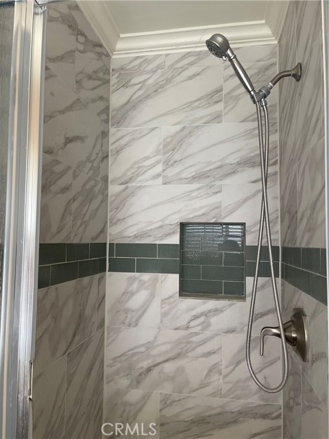 6221 San Rafael Drive, Buena Park CA: https://media.crmls.org/medias/5b5a1884-f2a7-45fb-96db-98e5784678ab.jpg