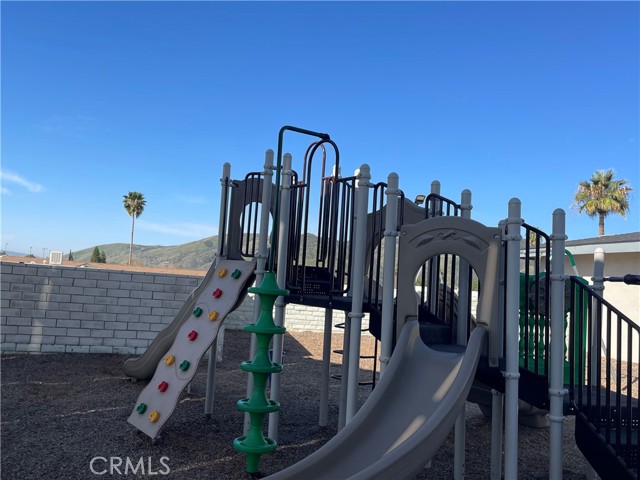 11050 Bryant, Yucaipa CA: https://media.crmls.org/medias/5b5a2a28-9aed-414b-b927-25cbb8645ae9.jpg